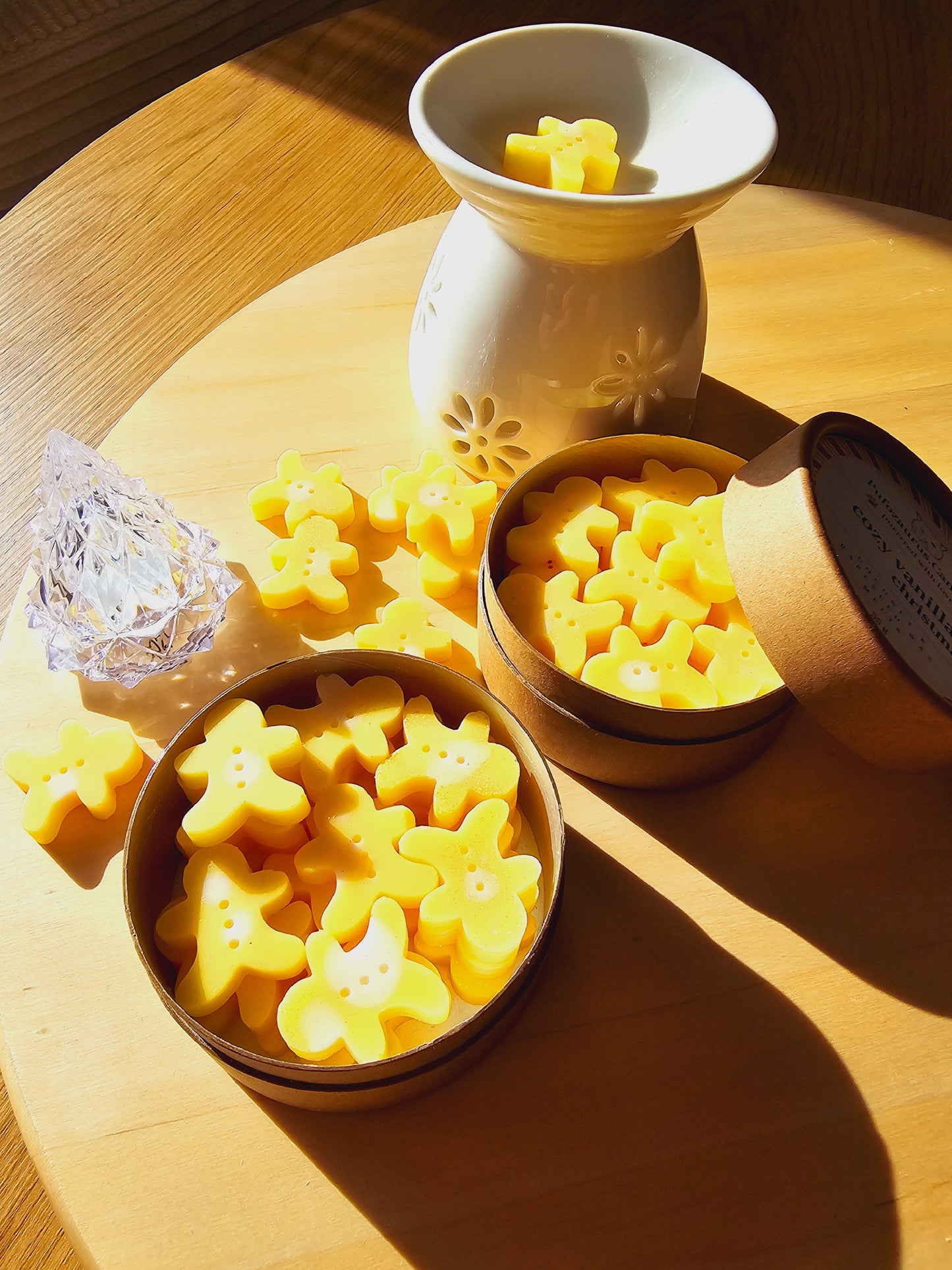 KraftBox Cozy Vanilla Christmas